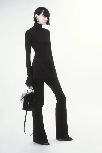Look 19